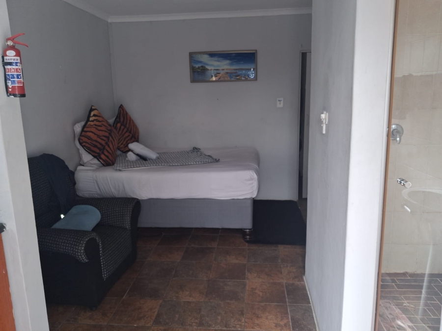 To Let 1 Bedroom Property for Rent in Gonubie North Eastern Cape
